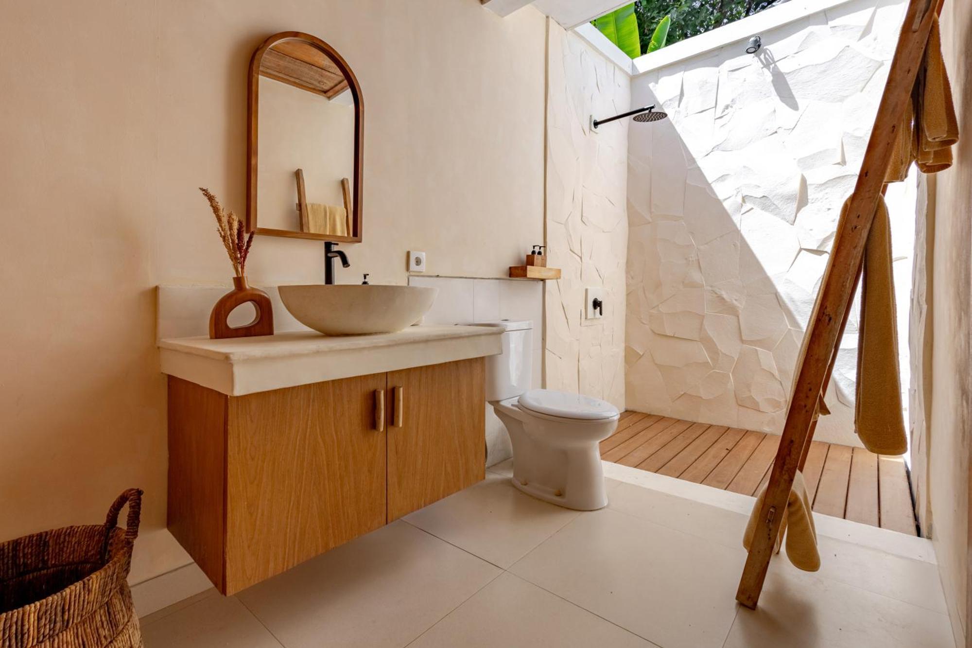 The Pink Joglo, A Cheerful 3Bdr Villa W/Pool And Rice-Field View. Dalung  외부 사진