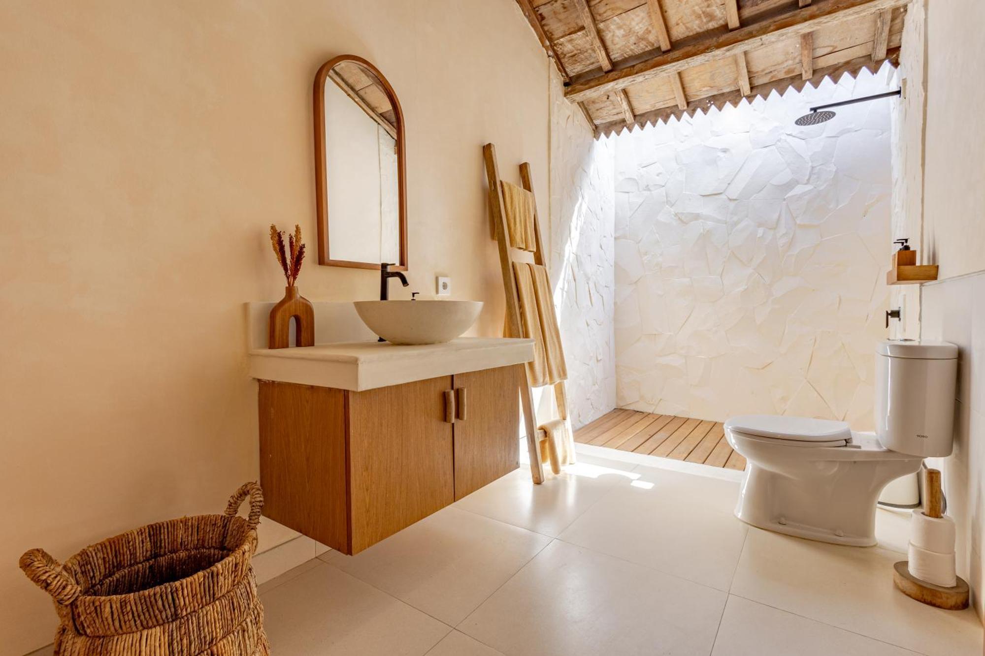 The Pink Joglo, A Cheerful 3Bdr Villa W/Pool And Rice-Field View. Dalung  외부 사진