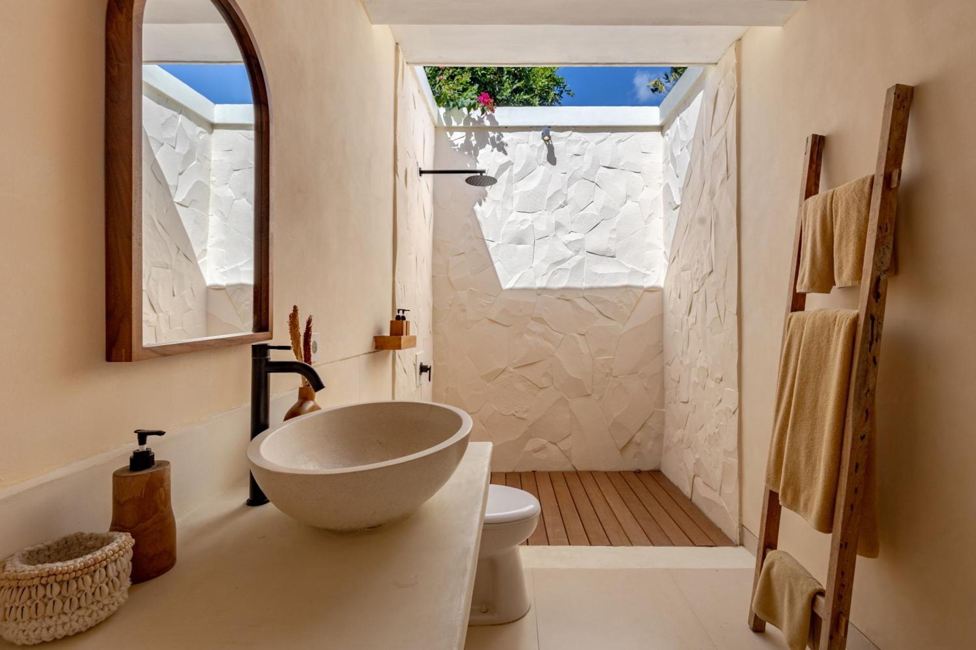 The Pink Joglo, A Cheerful 3Bdr Villa W/Pool And Rice-Field View. Dalung  외부 사진